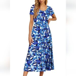 🩷 3/$15 Grecerelle Blue and White Patterned Midi Dress With Pockets, EUC